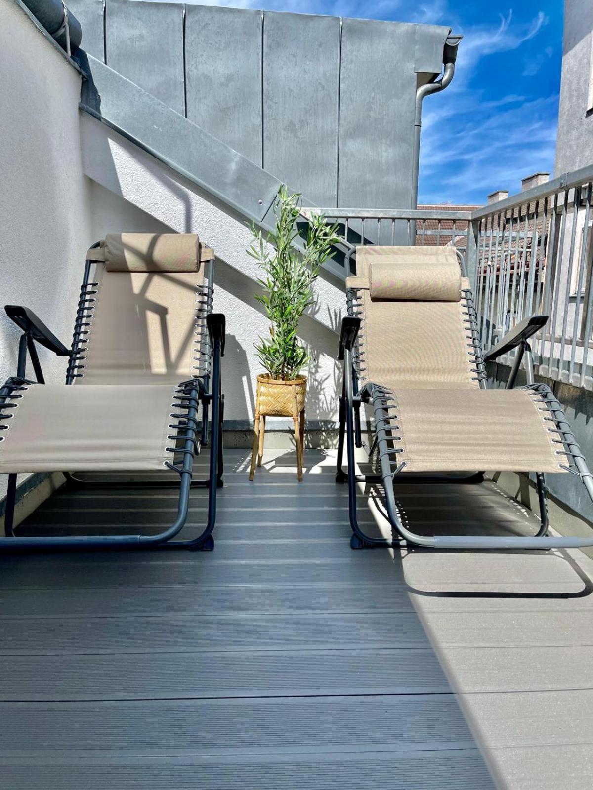 Apartment With Balcony Near Augarten Wien Ngoại thất bức ảnh